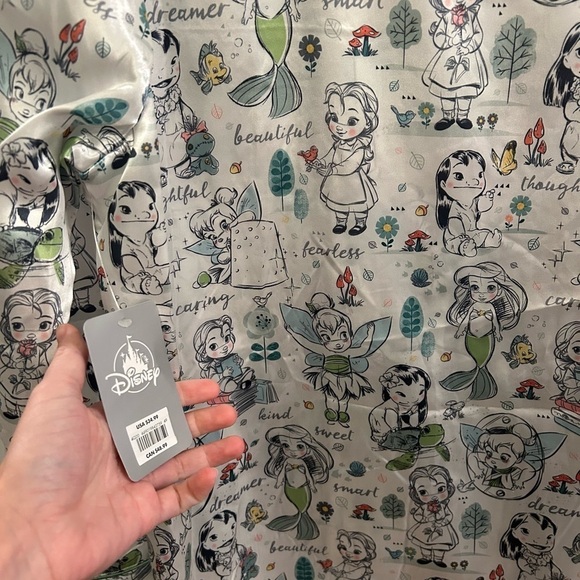 Disney Animators Collection Women’s Pajama Top Long Sleeve Princess Large - Picture 9 of 10